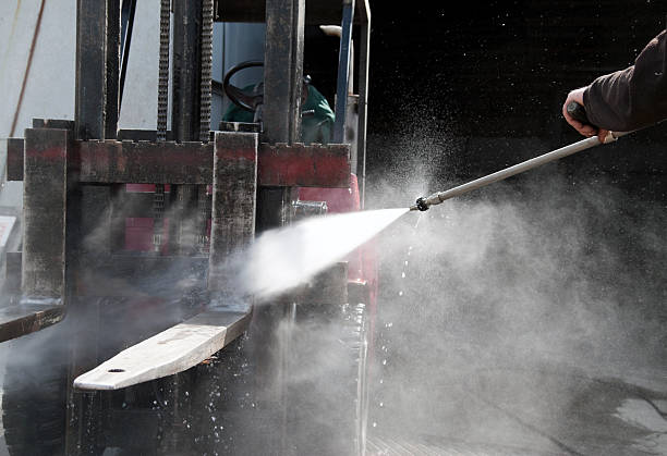 Best Dumpster Area Cleaning  in Fayette, MO
